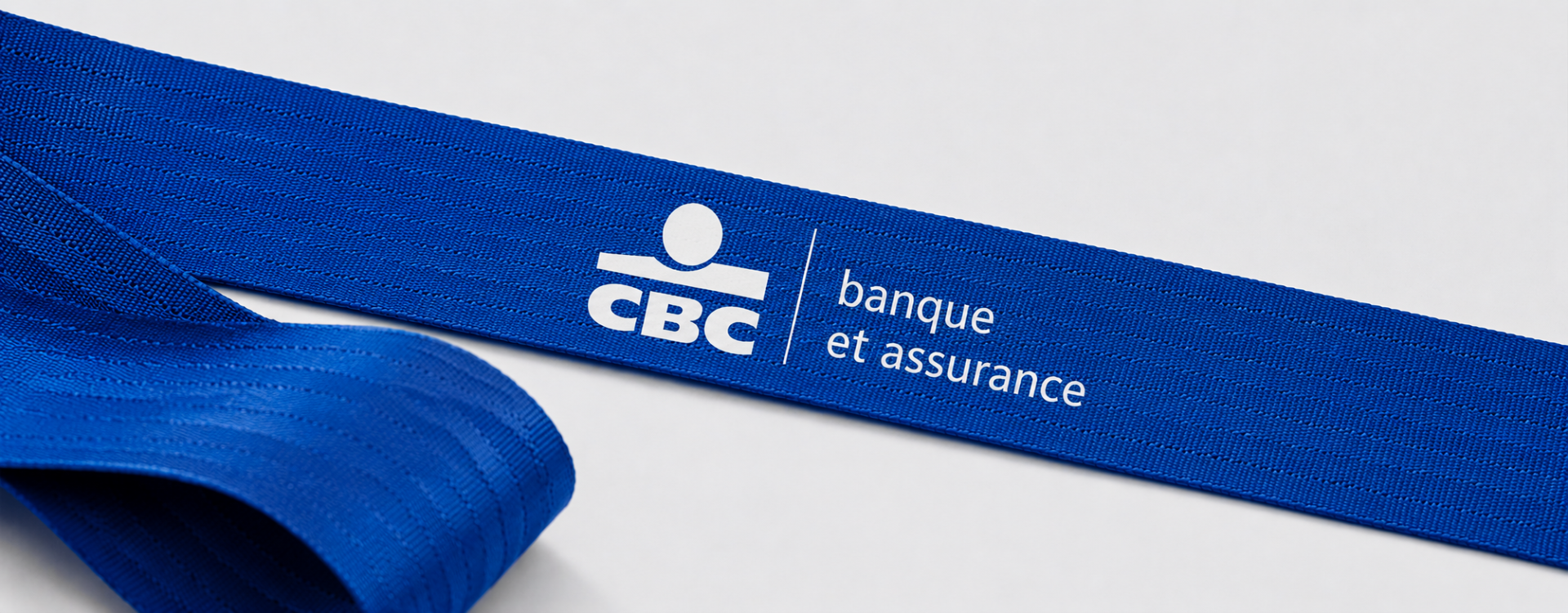 Impression recto ou recto-verso: quelle option choisir pour une sangle personnalisée?